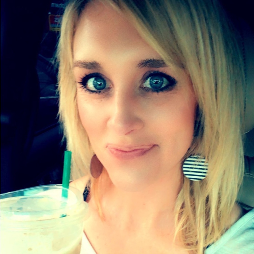 Meet your Posher, Rebecca
